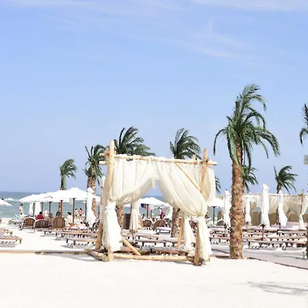 White Tower 602 Lejlighedshotel 4*